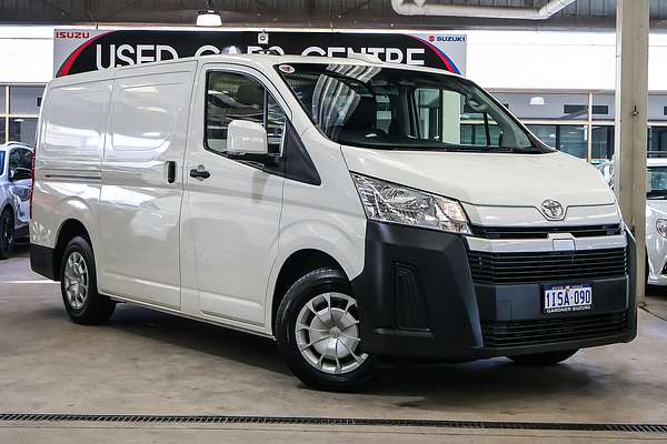 2022 Toyota Hiace GDH300R LWB
