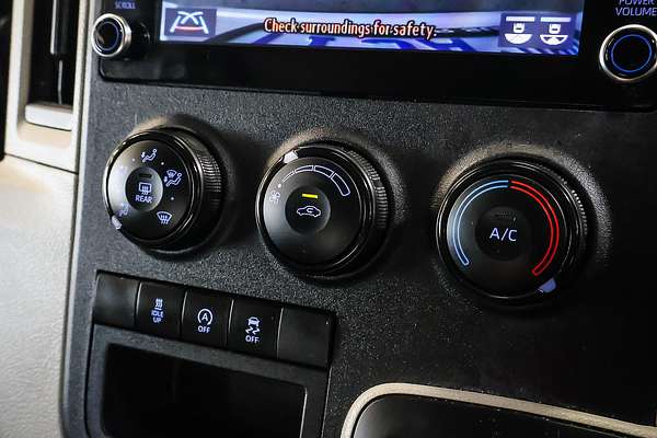 2022 Toyota Hiace GDH300R LWB
