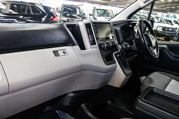 2022 Toyota Hiace GDH300R LWB