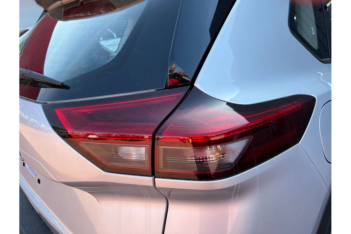 2025 Nissan X-TRAIL ST T33