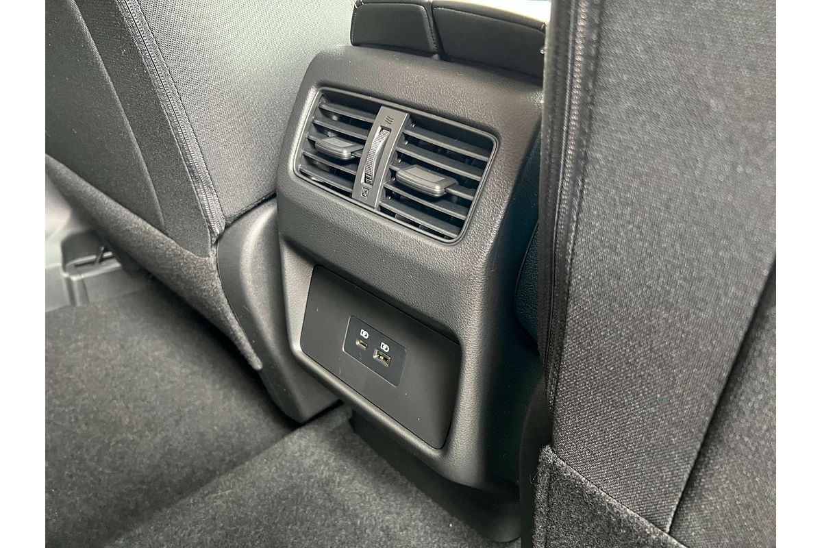 2025 Nissan X-TRAIL ST T33