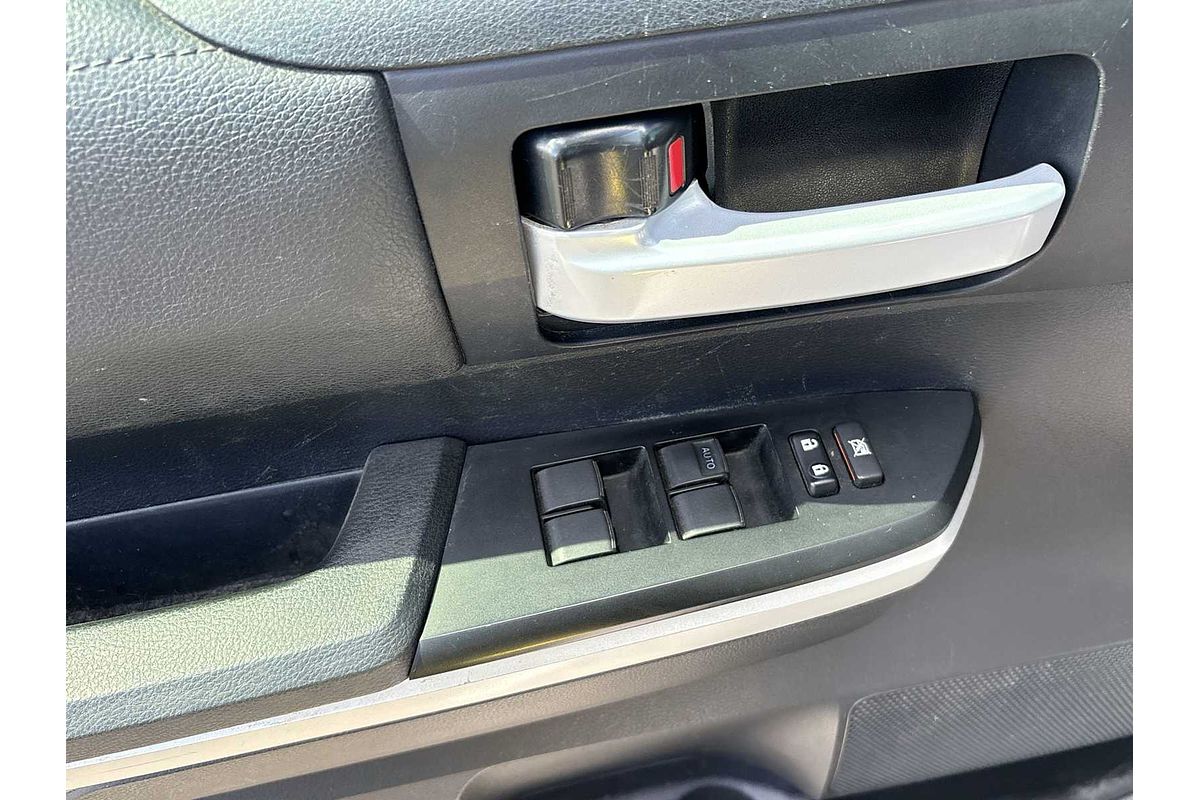 2016 Toyota Tundra SR5