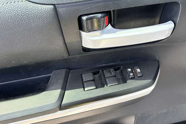 2016 Toyota Tundra SR5