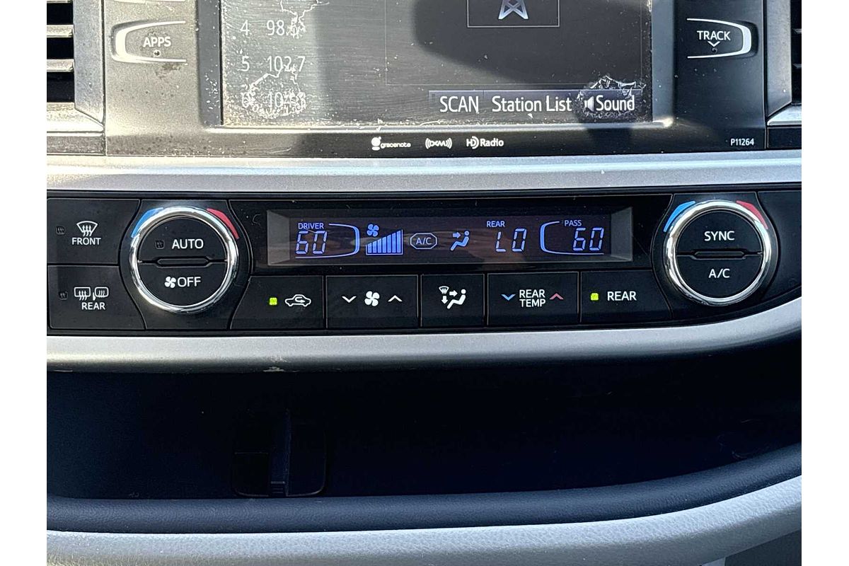 2016 Toyota Highlander LE