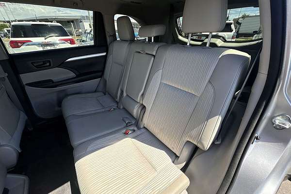 2016 Toyota Highlander LE