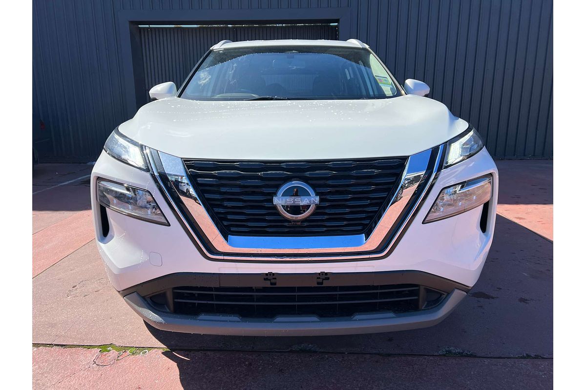 2025 Nissan X-TRAIL ST T33