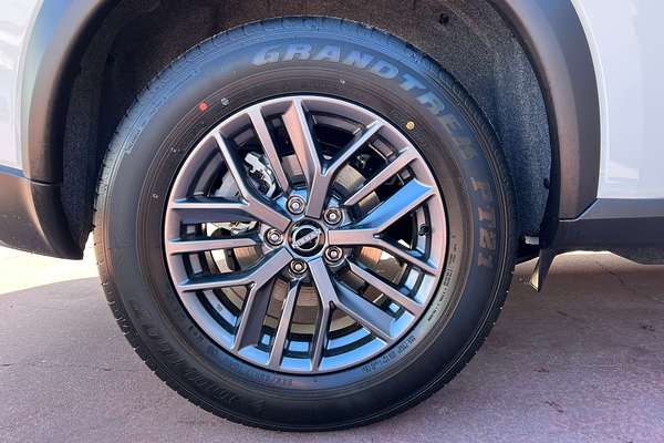 2025 Nissan X-TRAIL ST T33