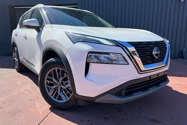 2025 Nissan X-TRAIL ST T33