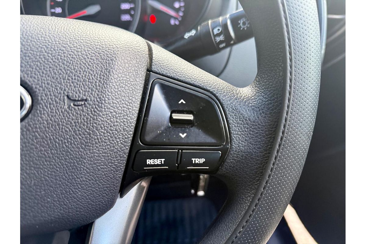 2012 Kia Rio S UB
