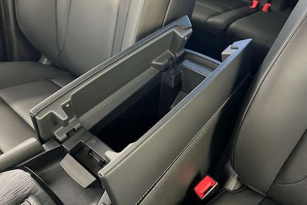 2025 Nissan X-TRAIL ST-L T33