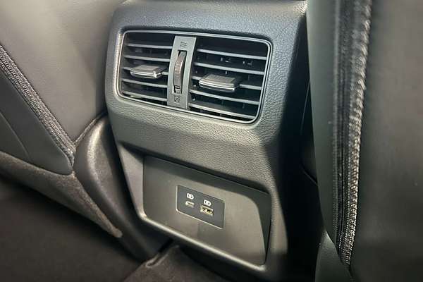 2025 Nissan X-TRAIL ST-L T33