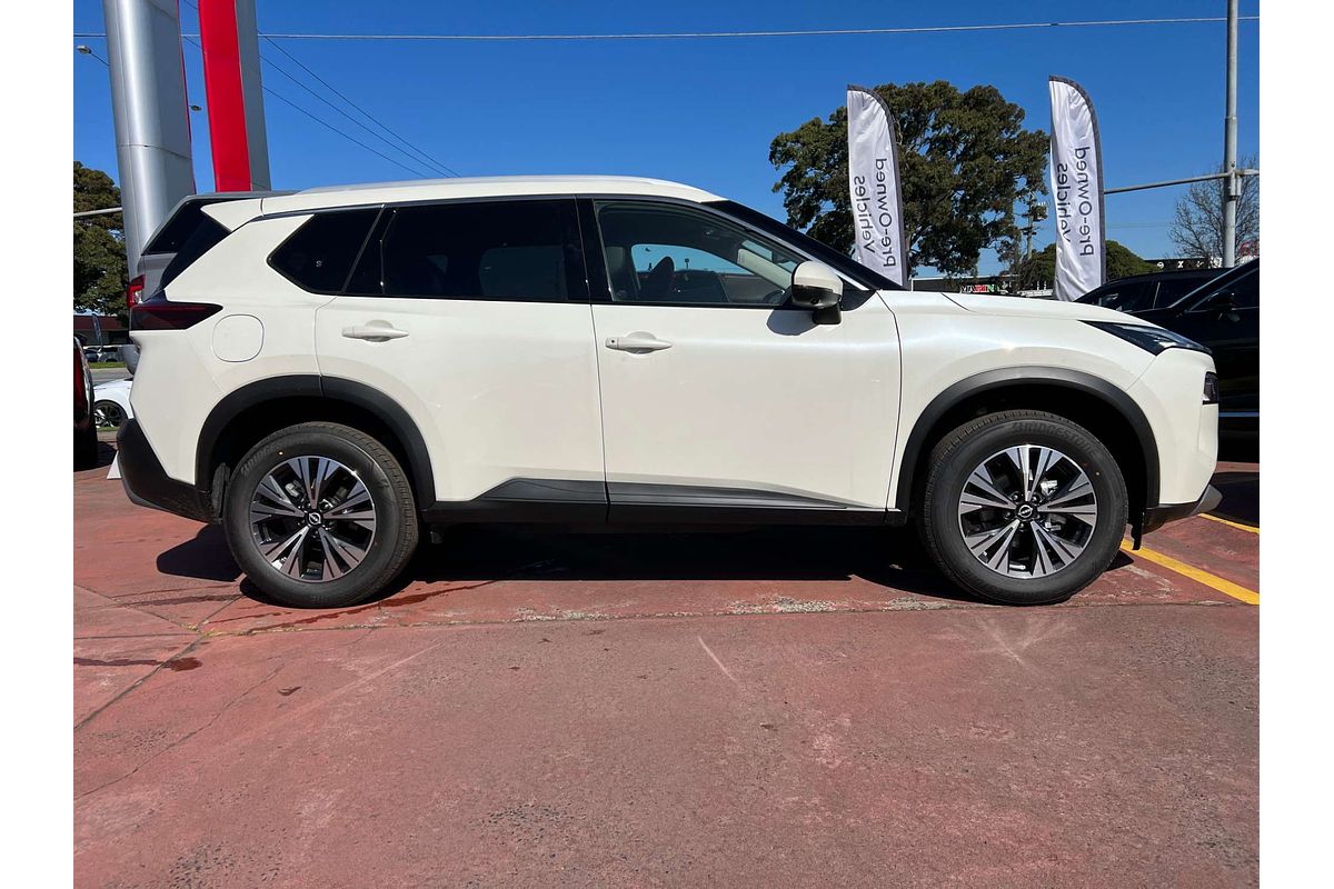 2025 Nissan X-TRAIL ST-L T33