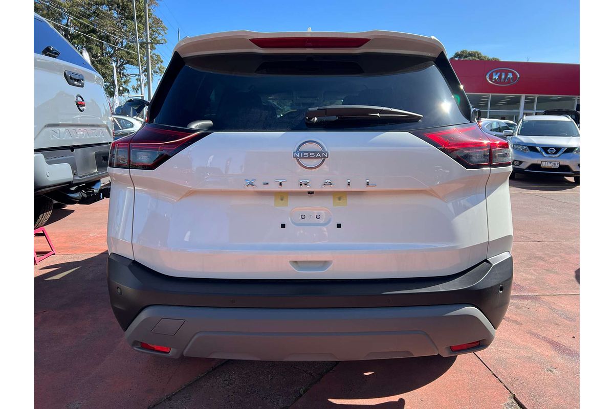 2025 Nissan X-TRAIL ST-L T33