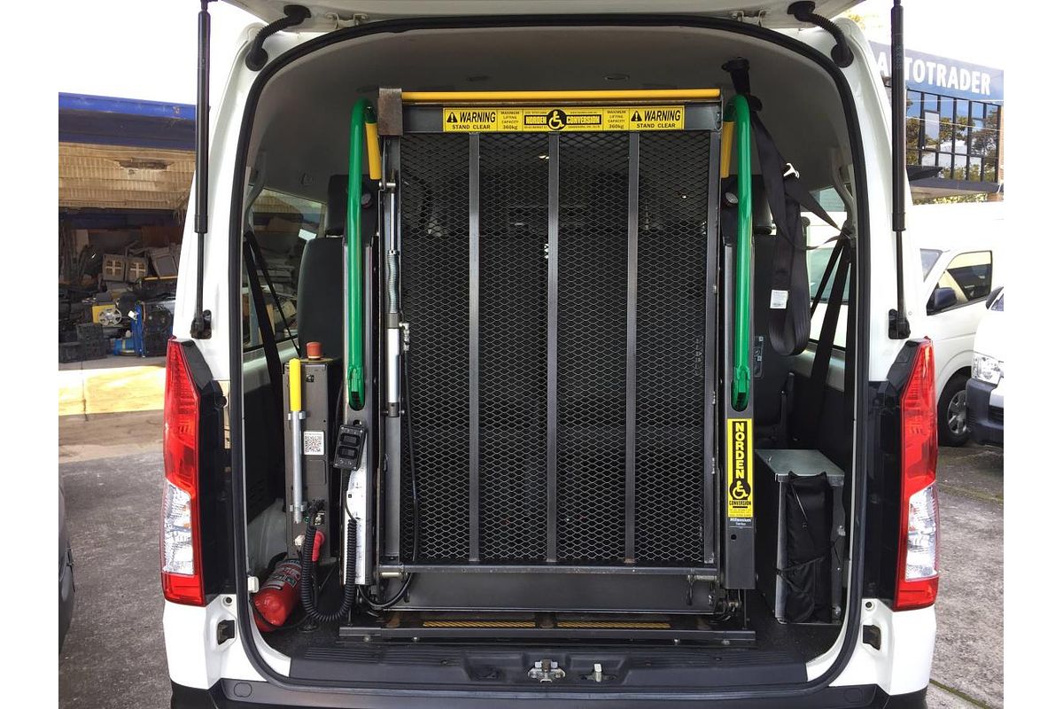 2021 Toyota Hiace SLWB COMMUTER (12 SEATS) GDH322R