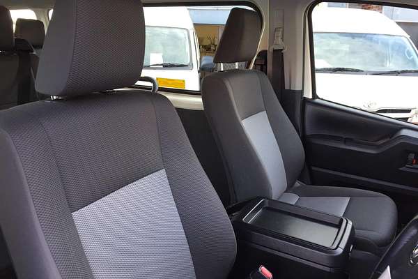 2021 Toyota Hiace SLWB COMMUTER (12 SEATS) GDH322R
