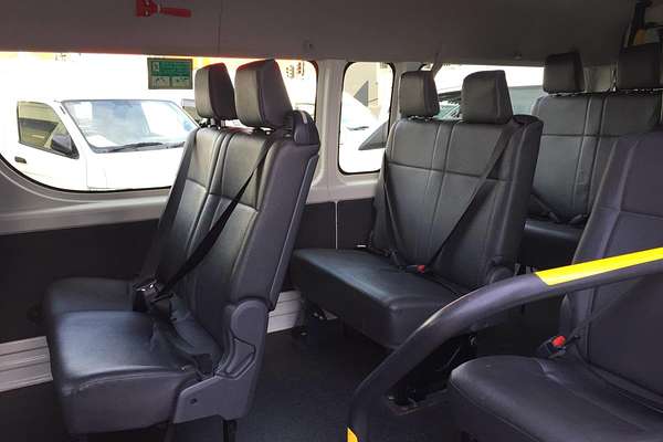 2021 Toyota Hiace SLWB COMMUTER (12 SEATS) GDH322R