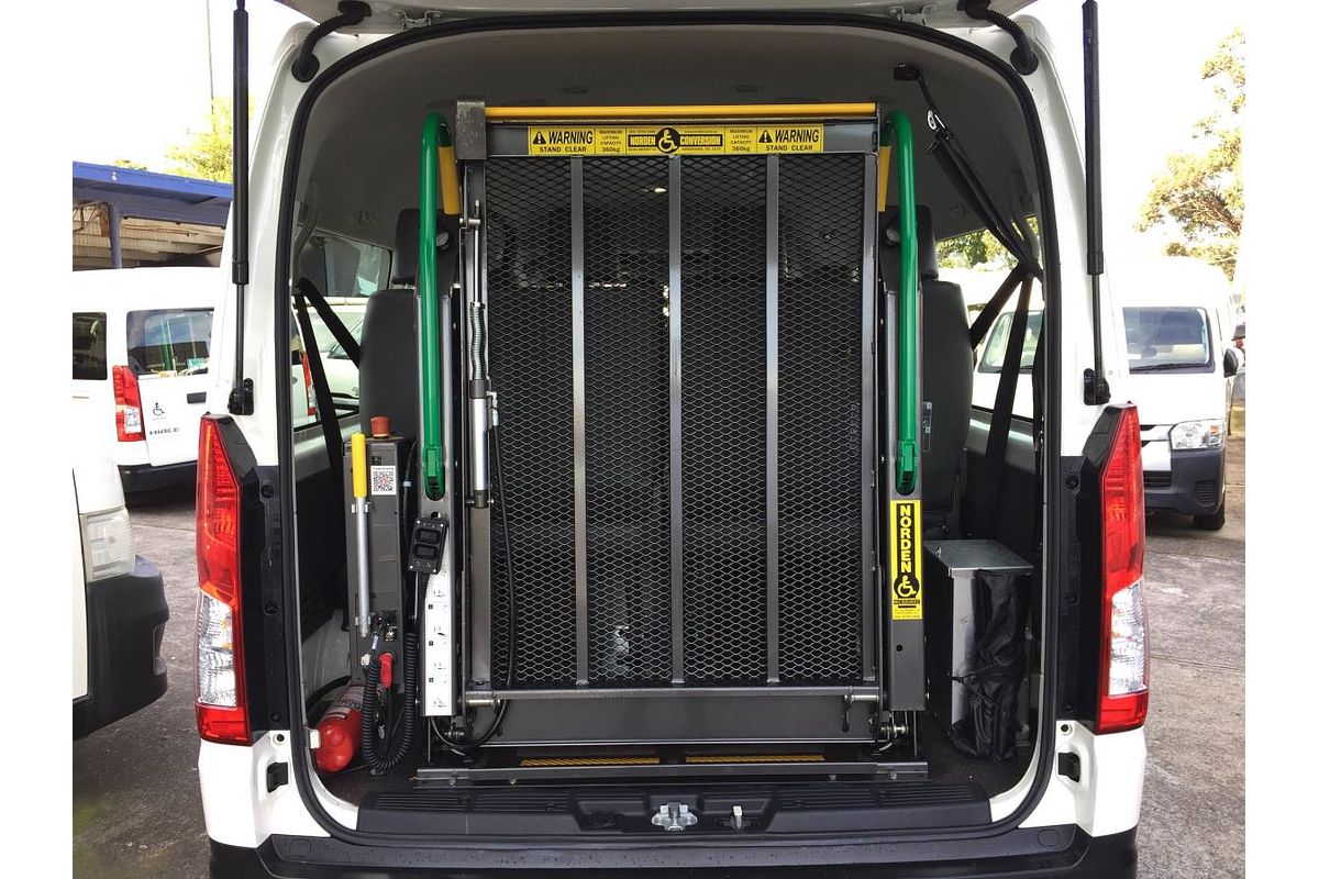 2021 Toyota Hiace SLWB COMMUTER (12 SEATS) GDH322R