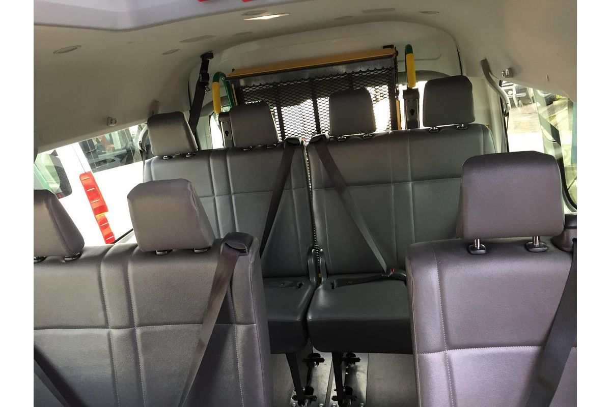 2021 Toyota Hiace SLWB COMMUTER (12 SEATS) GDH322R