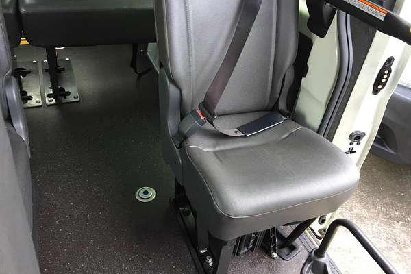 2021 Toyota Hiace SLWB COMMUTER (12 SEATS) GDH322R