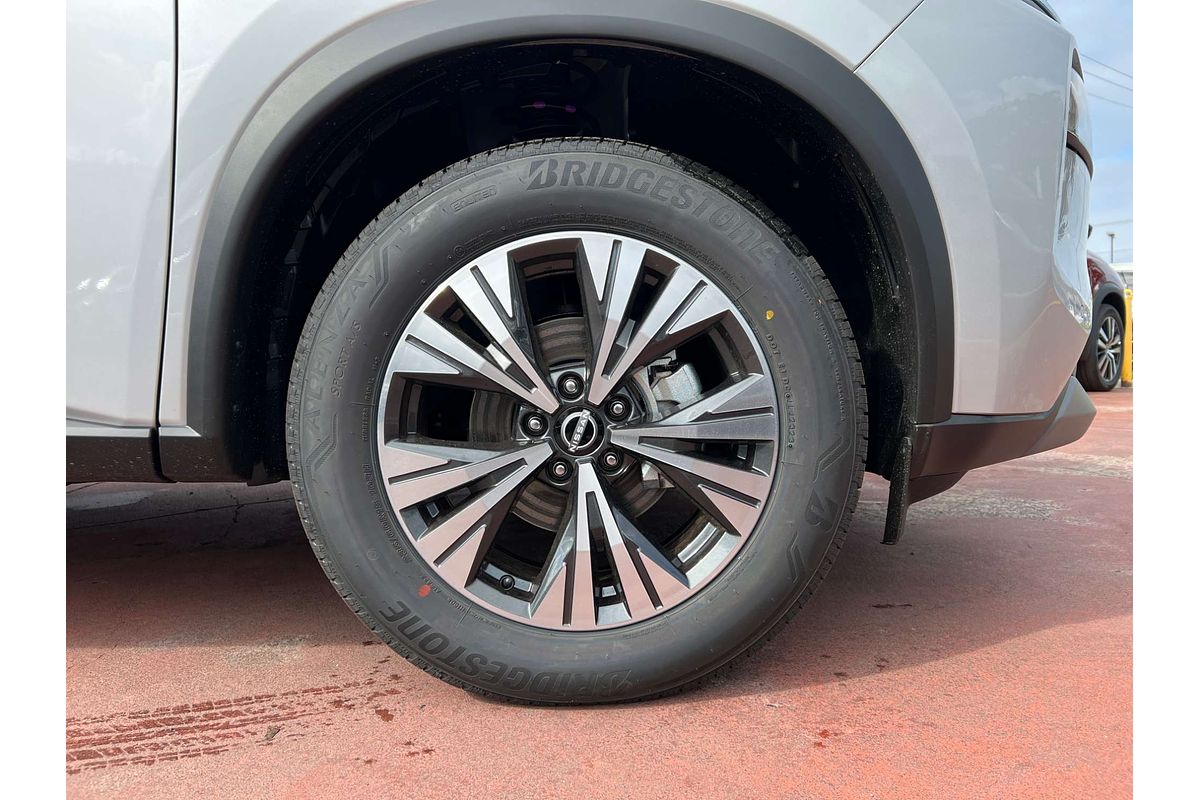 2025 Nissan X-TRAIL ST-L T33