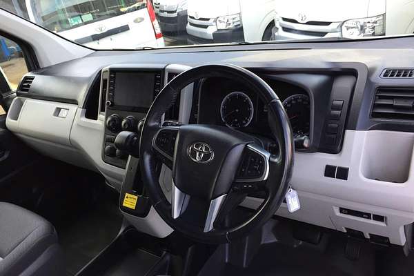 2021 Toyota Hiace SLWB COMMUTER (12 SEATS) GDH322R