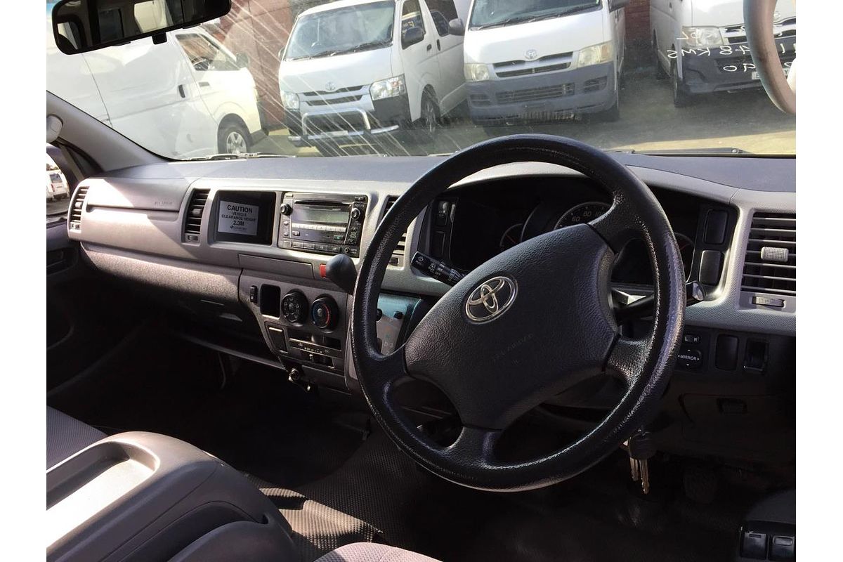 2010 Toyota Hiace COMMUTER TRH223R MY11 UPGRADE