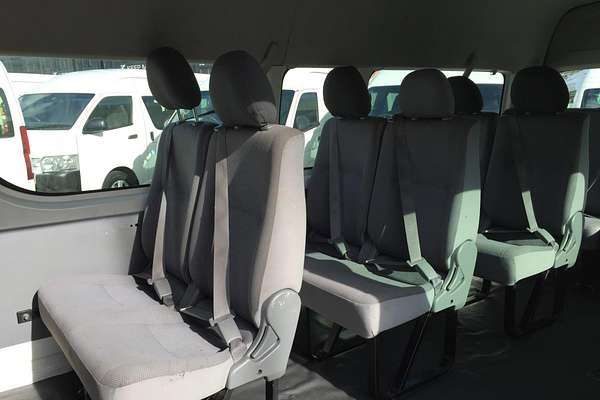 2010 Toyota Hiace COMMUTER TRH223R MY11 UPGRADE