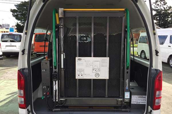2017 Toyota Hiace COMMUTER KDH223R MY16