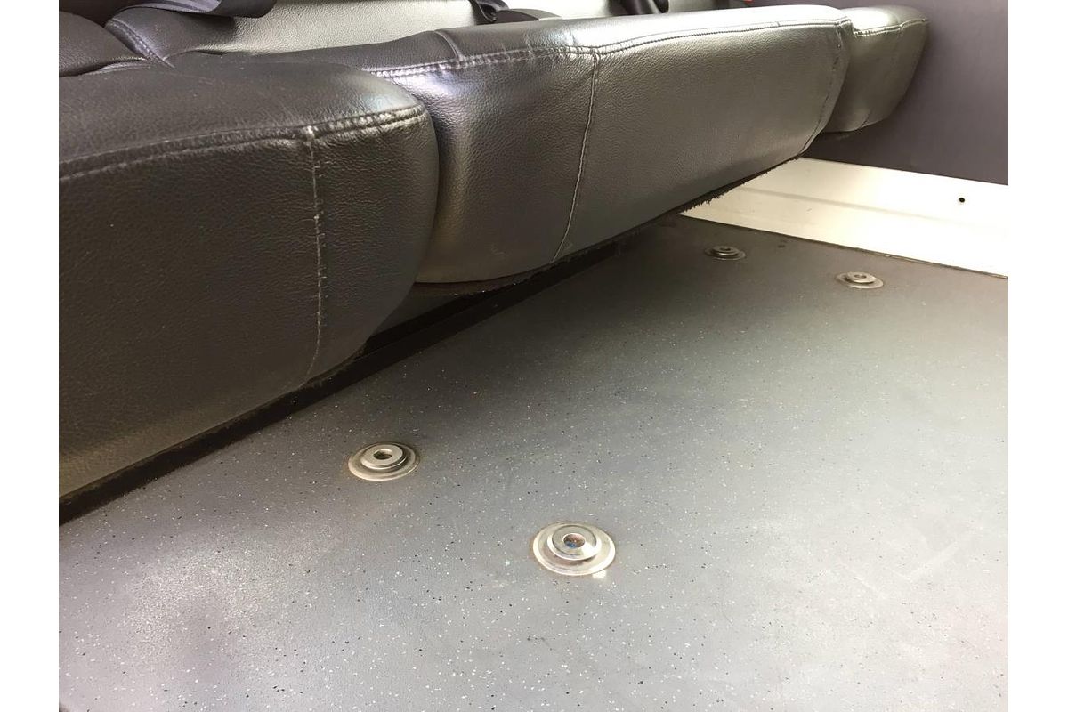 2017 Toyota Hiace COMMUTER KDH223R MY16