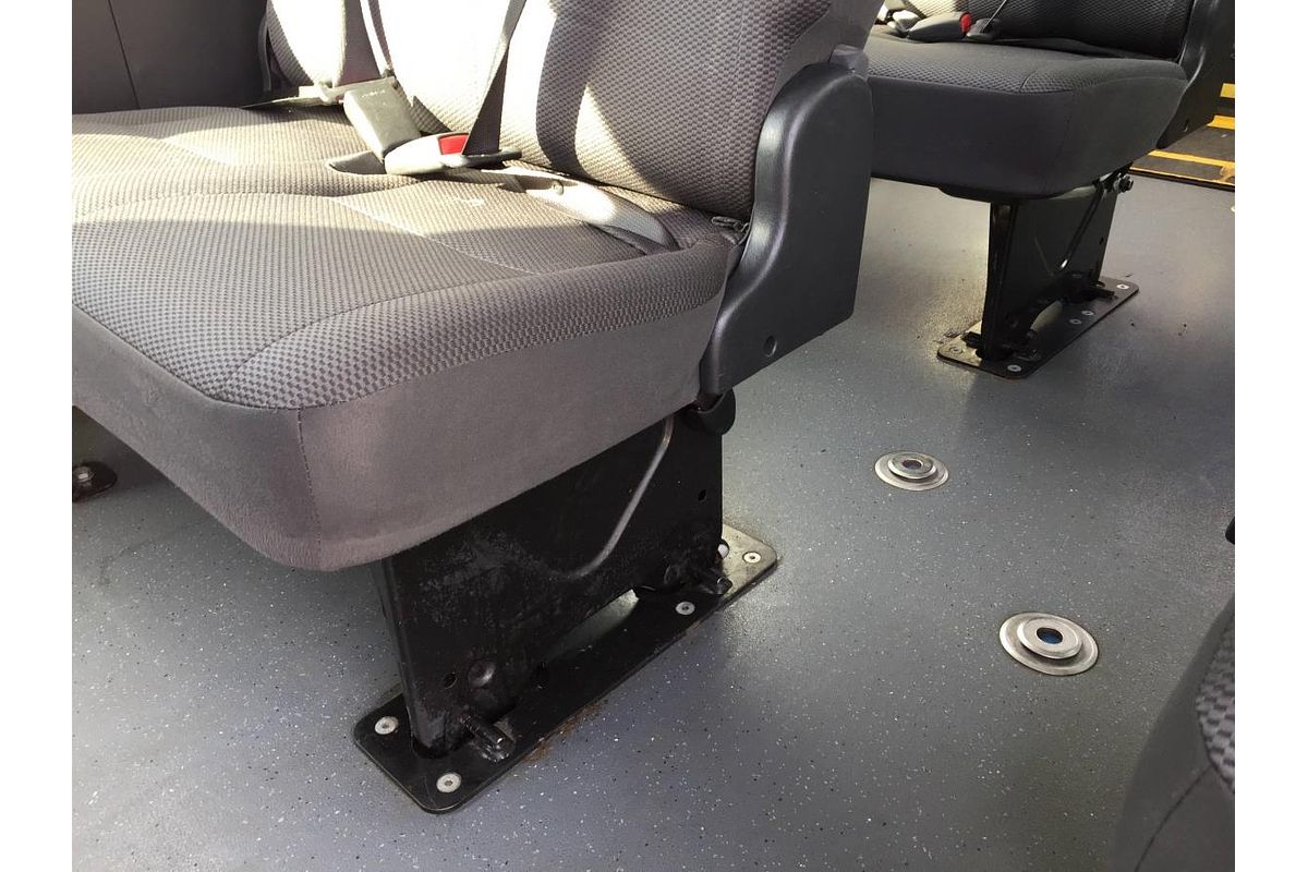 2017 Toyota Hiace COMMUTER KDH223R MY16