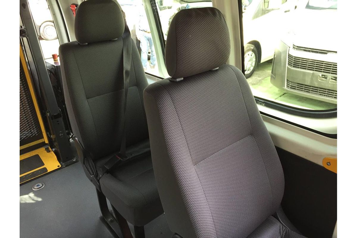 2017 Toyota Hiace COMMUTER KDH223R MY16