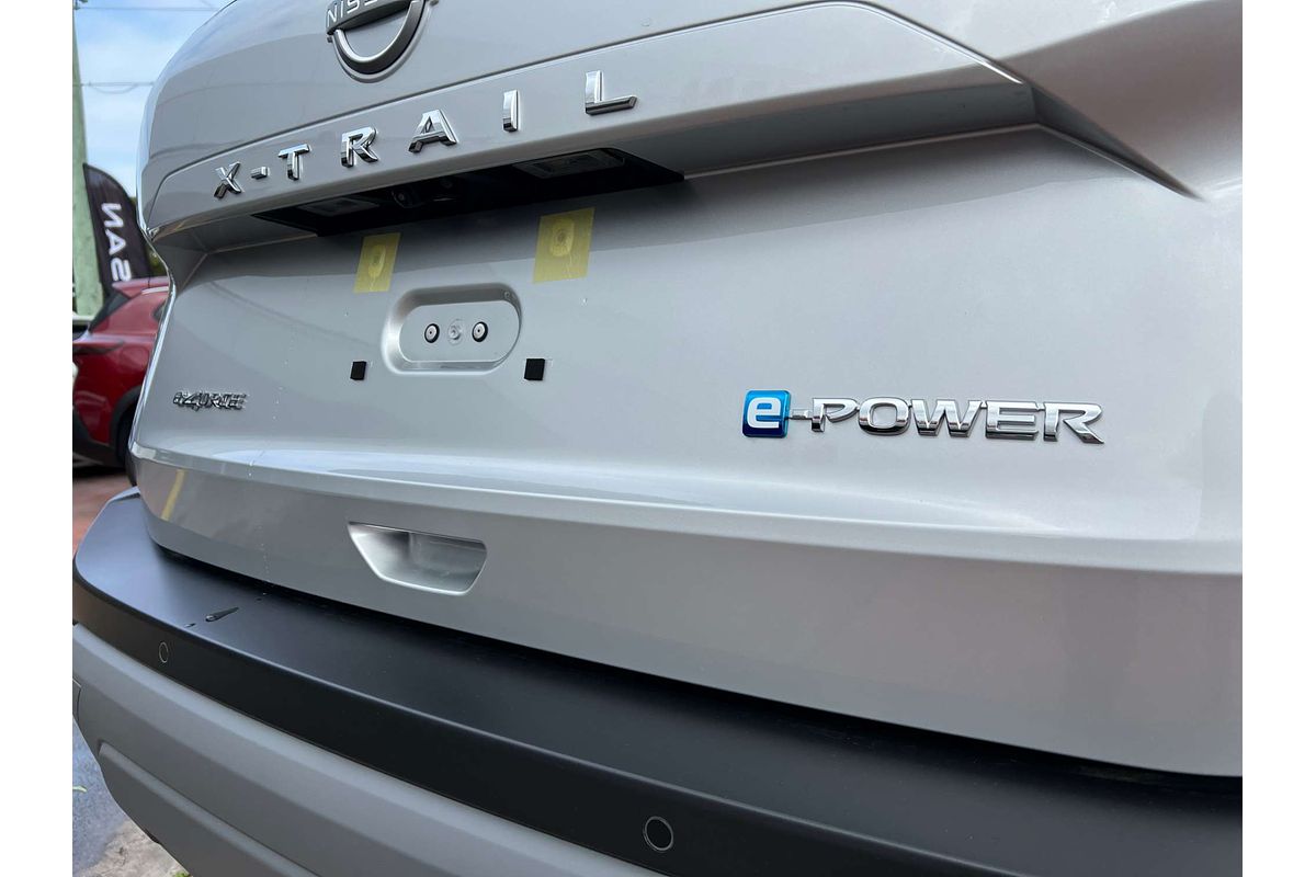 2025 Nissan X-TRAIL ST-L e-POWER T33