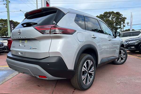 2025 Nissan X-TRAIL ST-L e-POWER T33