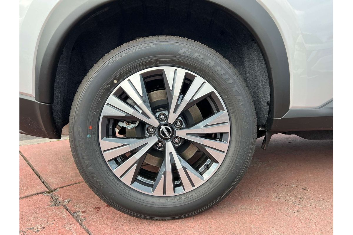 2025 Nissan X-TRAIL ST-L e-POWER T33