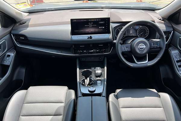 2025 Nissan X-TRAIL ST-L e-POWER T33