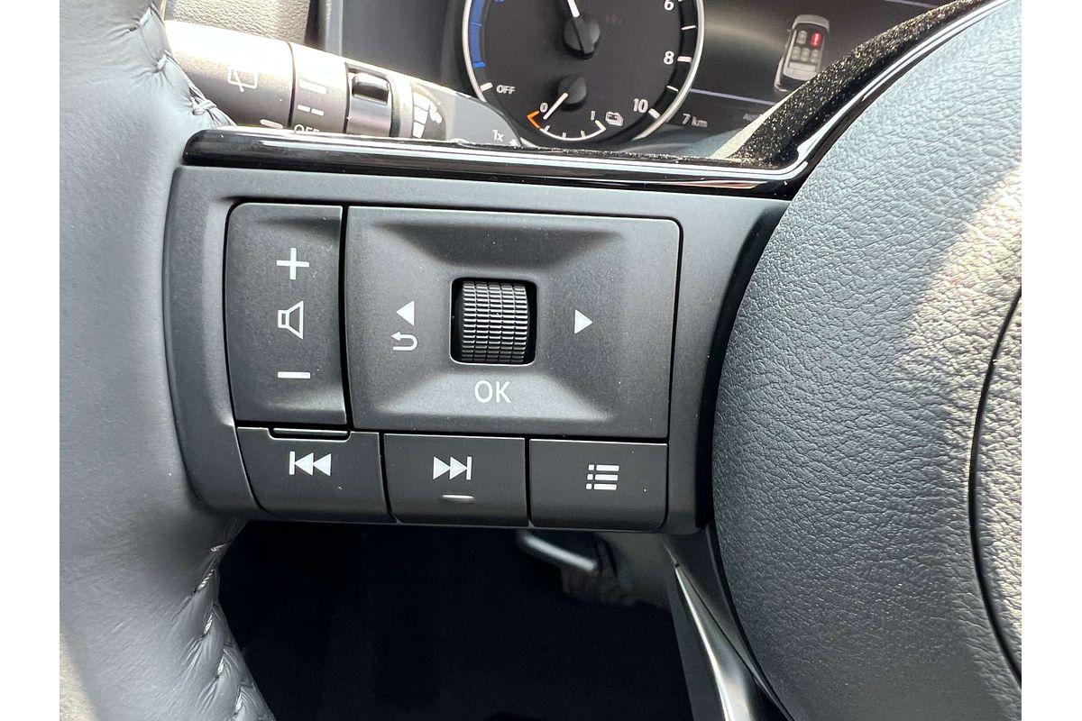 2025 Nissan X-TRAIL ST-L e-POWER T33