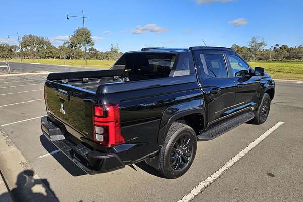 2025 Mitsubishi Triton GSR MV 4X4