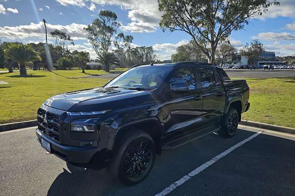 2025 Mitsubishi Triton GSR MV 4X4