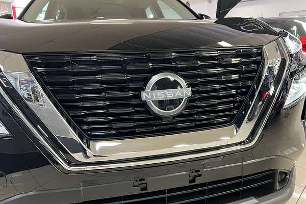 2025 Nissan X-TRAIL ST T33