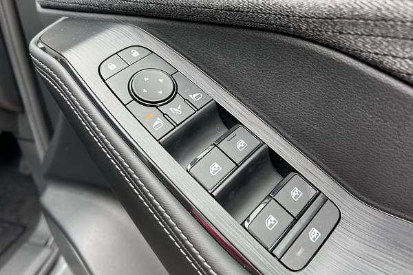 2025 Nissan X-TRAIL ST T33