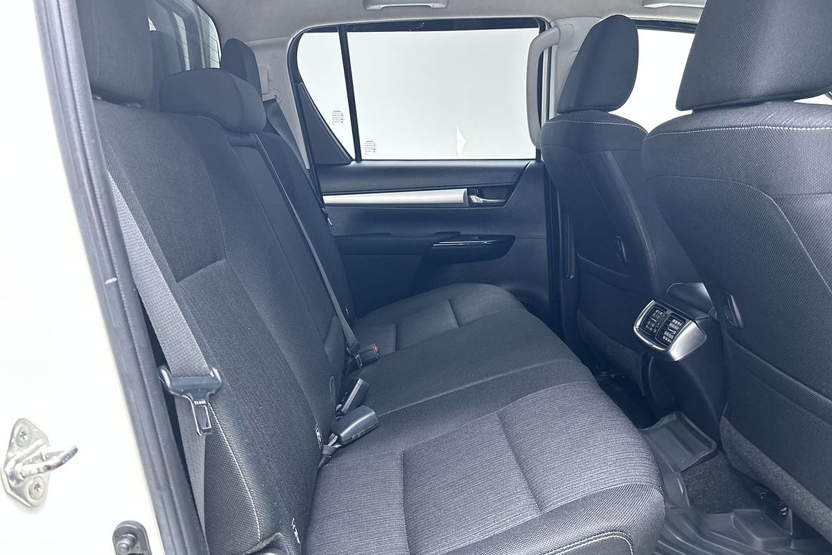 2019 Toyota Hilux SR5 GUN126R 4X4