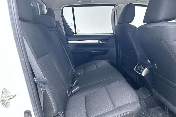 2019 Toyota Hilux SR5 GUN126R 4X4