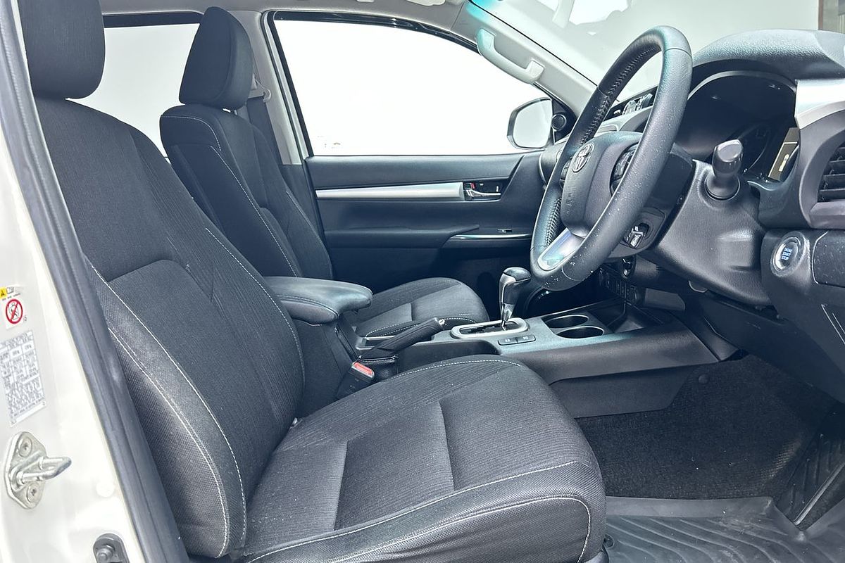 2019 Toyota Hilux SR5 GUN126R 4X4