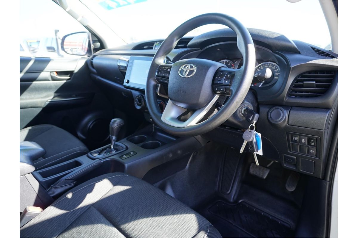 2021 Toyota Hilux SR GUN126R 4X4