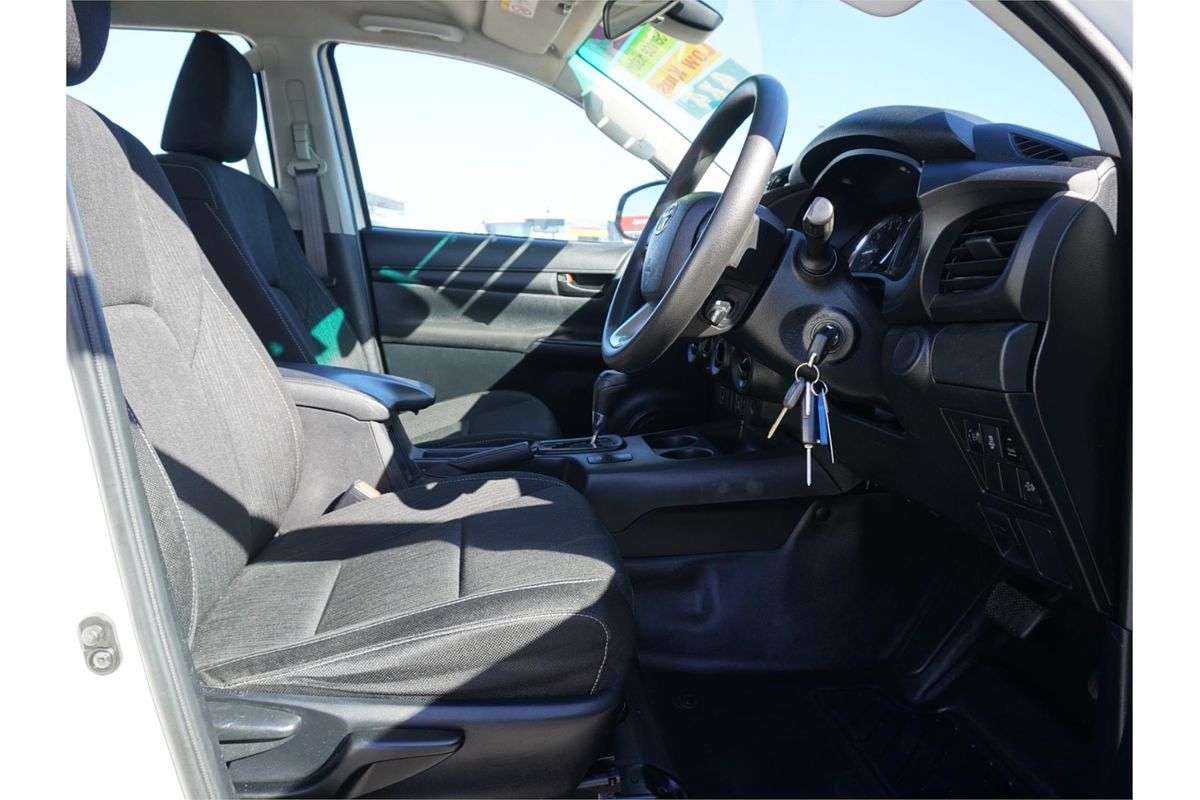 2021 Toyota Hilux SR GUN126R 4X4