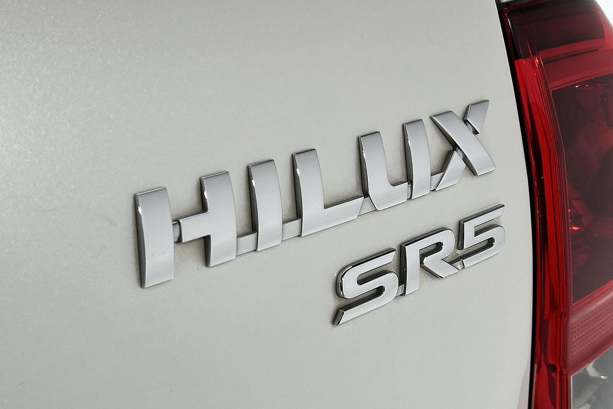 2019 Toyota Hilux SR5 GUN126R 4X4
