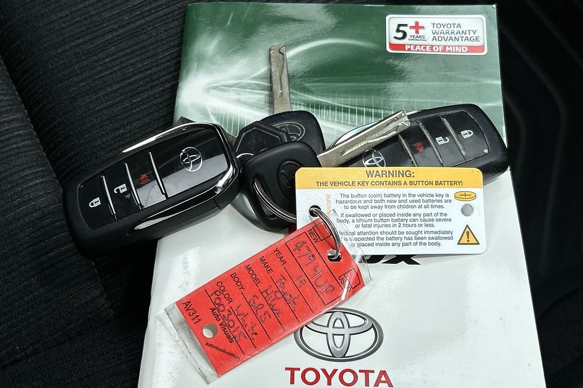 2019 Toyota Hilux SR5 GUN126R 4X4