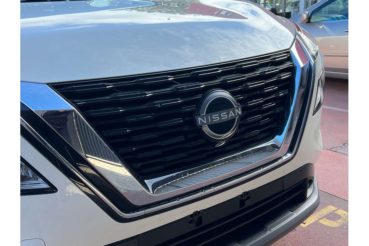 2025 Nissan X-TRAIL ST T33