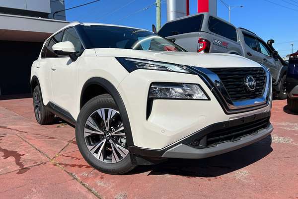 2025 Nissan X-TRAIL ST-L T33