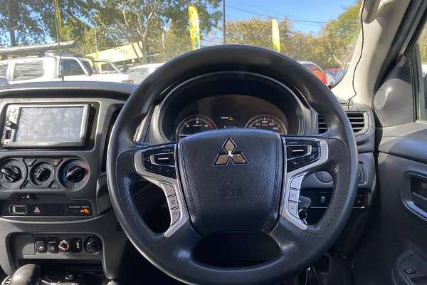 2020 Mitsubishi Triton GLX ADAS MR 4X4